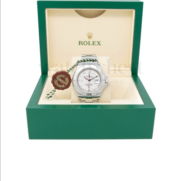 Rolex Yacht-Master 40 - Picture 2 of 16